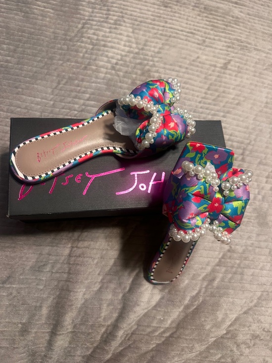 Betsey Johnson Shoes - Betsey Johnson sandals